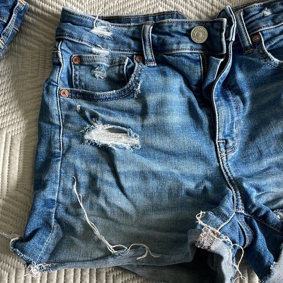American Eagle Stretch Denim Shorts size 6 - Picture 4 of 8